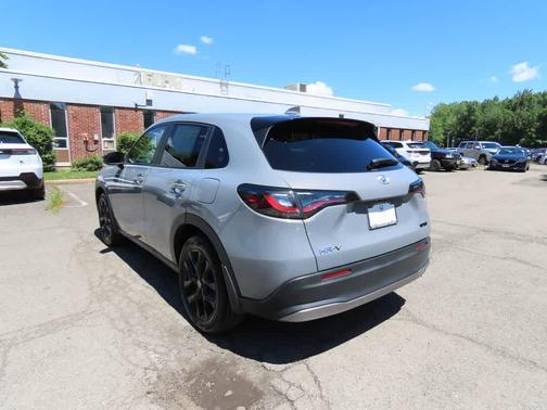 Urban Gray Pearl 2024 Honda HR-V Sport