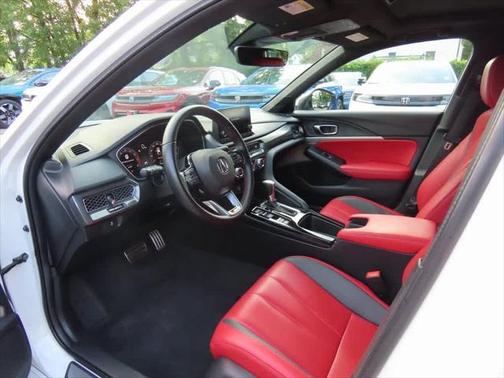 2023 Acura Integra w/A-Spec Package