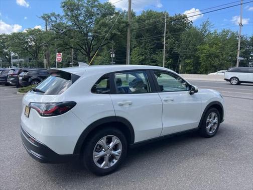2023 Honda HR-V LX