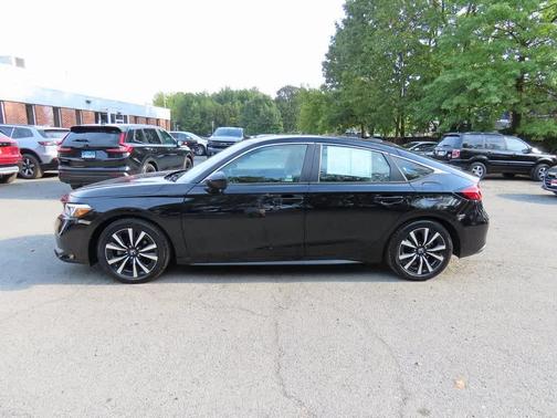 2022 Honda Civic EX-L