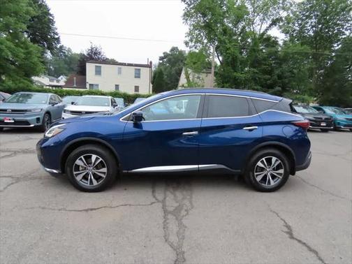 2022 Nissan Murano SV
