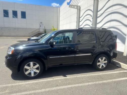 Black 2015 Honda Pilot Touring