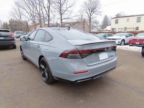 2023 Honda Accord Hybrid Sport-L