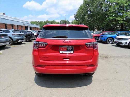 2022 Jeep Compass (RED) Edition