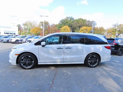 2024 Honda Odyssey Elite