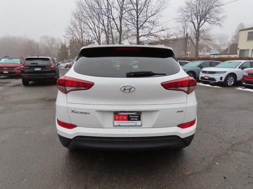 2018 Hyundai TUCSON SEL