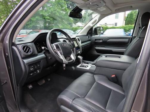 2018 Toyota Tundra Platinum