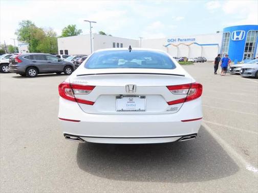 2022 Honda Accord Sport 2.0T