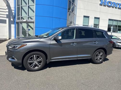 2018 INFINITI QX60 Base