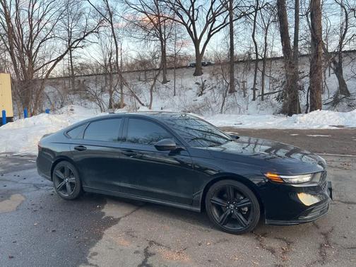 2024 Honda Accord Hybrid Sport-L