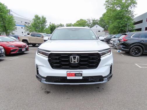 2025 Honda Pilot Touring+