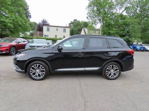 2016 Mitsubishi Outlander SEL