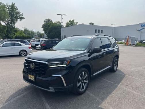 2023 Honda Pilot Elite