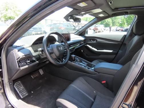Crystal Black Pearl 2024 Honda Accord Hybrid Sport