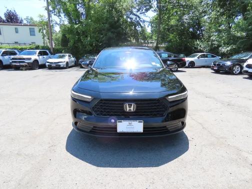 Crystal Black Pearl 2024 Honda Accord Hybrid Sport