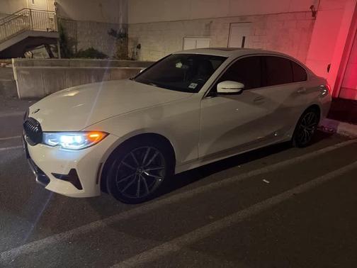 2021 BMW 330 i xDrive