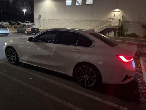 2021 BMW 330 i xDrive