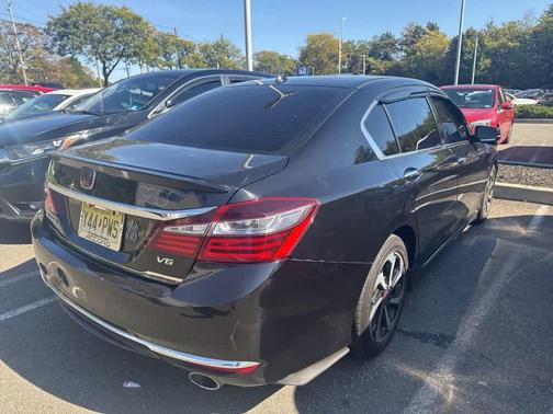 2017 Honda Accord EX-L V-6