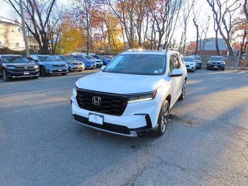 2023 Honda Pilot Elite