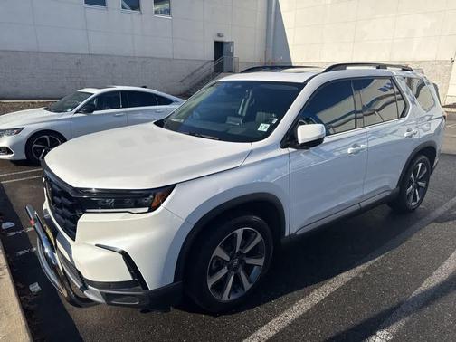 2023 Honda Pilot Elite