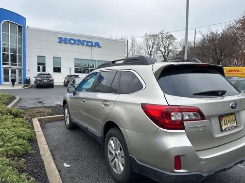 2016 Subaru Outback 2.5i Premium