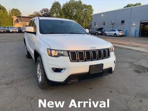 2020 Jeep Grand Cherokee Laredo E