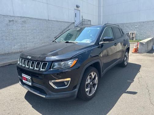 Diamond Black 2019 Jeep Compass Limited