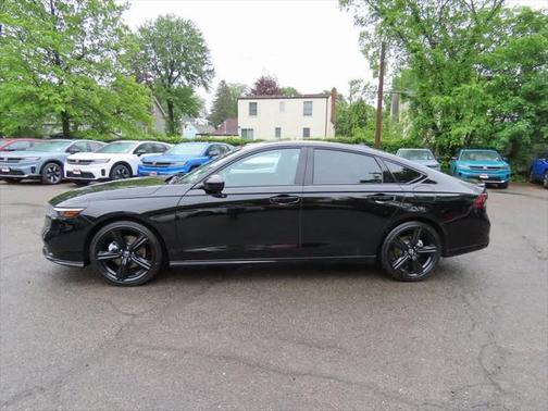 2024 Honda Accord Hybrid Sport-L