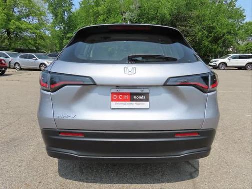2025 Honda HR-V LX