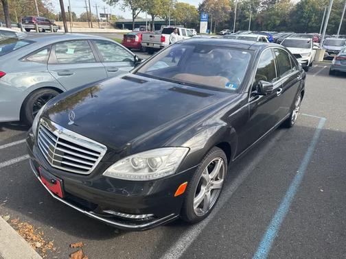 2013 Mercedes-Benz S-Class S 550 4MATIC