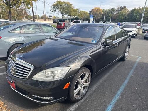 2013 Mercedes-Benz S-Class S 550 4MATIC