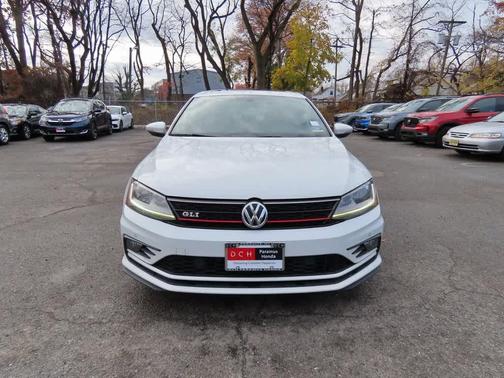 2017 Volkswagen Jetta GLI