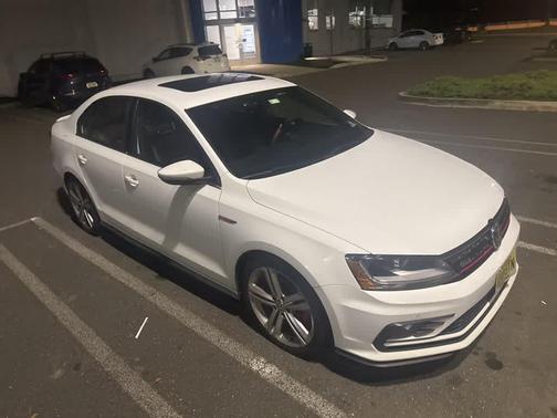 2017 Volkswagen Jetta GLI