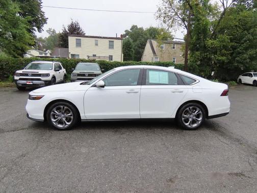 Platinum White Pearl 2024 Honda Accord EX