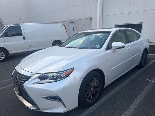 2018 Lexus ES 350 Base
