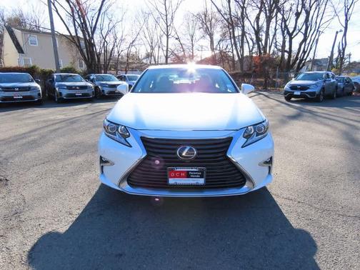 2018 Lexus ES 350 Base