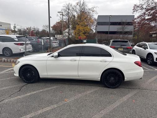 2019 Mercedes-Benz E-Class E 300