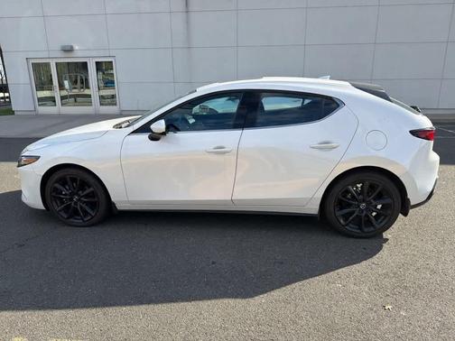 2023 Mazda Mazda3 AWD w/Premium Package