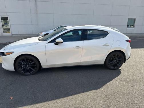 2023 Mazda Mazda3 AWD w/Premium Package