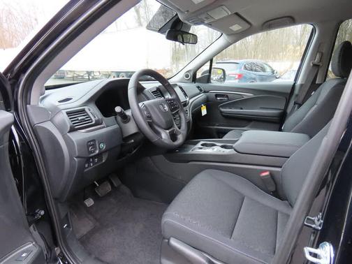 Crystal Black Pearl 2026 Honda Ridgeline Sport