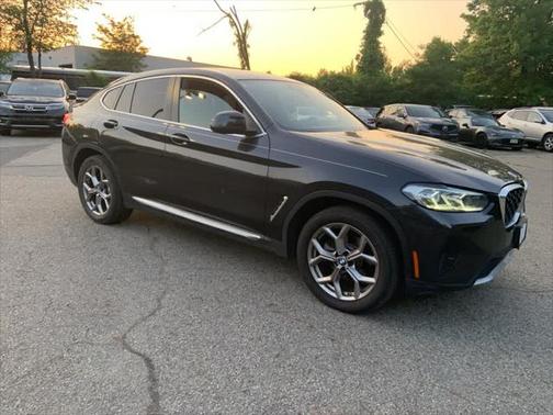 2022 BMW X4 xDrive30i