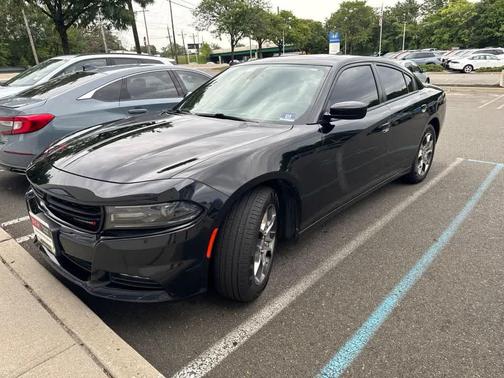 Pitch Black Clearcoat 2016 Dodge Charger SXT
