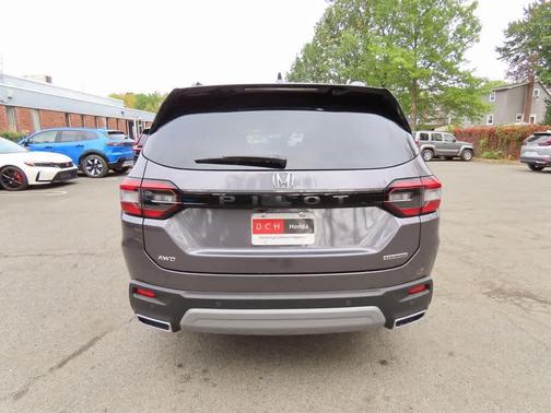2025 Honda Pilot Touring+