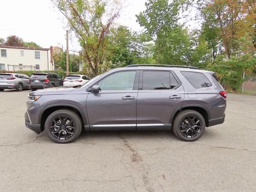 2025 Honda Pilot Touring+