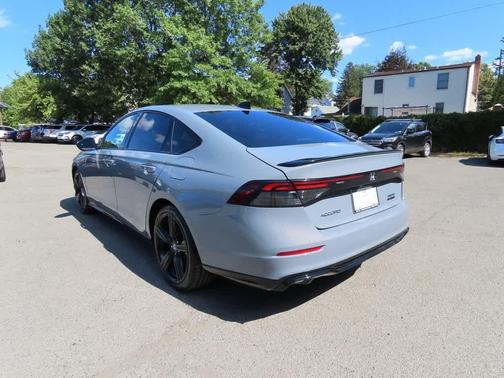 2023 Honda Accord Hybrid 