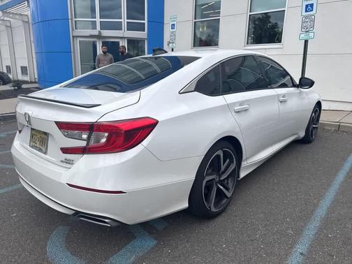 2022 Honda Accord Sport 2.0T