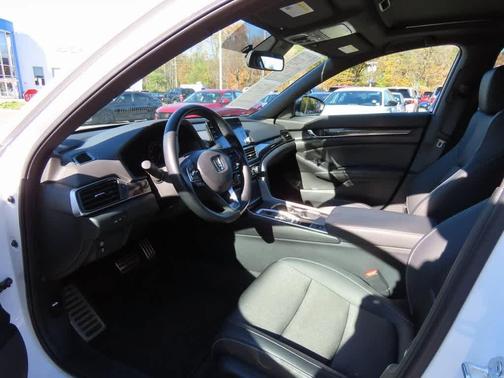 2022 Honda Accord Sport 2.0T