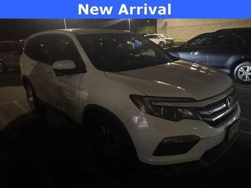 2017 Honda Pilot EX-L w/ Navigation