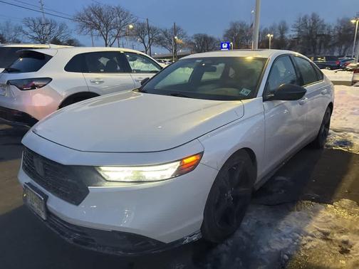 2023 Honda Accord Hybrid Sport-L
