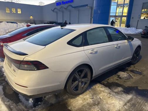 2023 Honda Accord Hybrid Sport-L